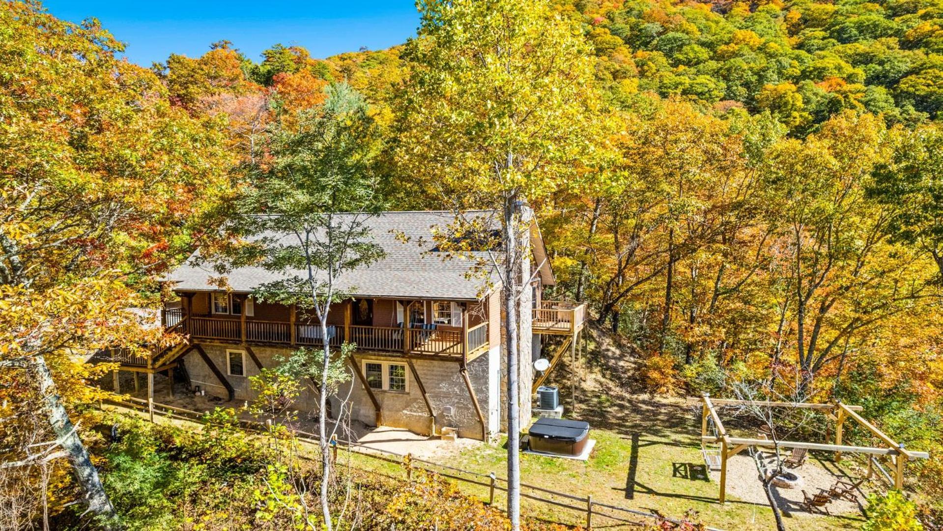 Maggie Valley Cabin With Beautiful Mountain Views, Hottub, Pet Friendly, Gameroom, Fireplace Esterno foto